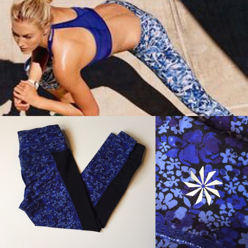 Athleta Blue floral Scrunch Capri yoga leggings